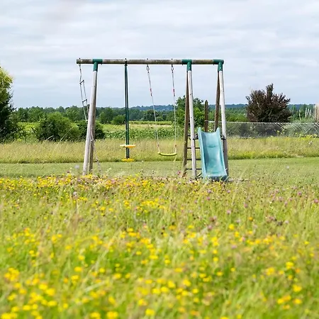 Gites De & Chambres D'hotes Brives-sur-Charente