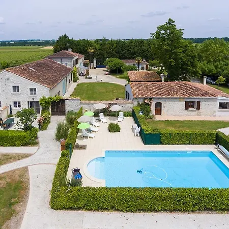 Otel Gites De & Chambres D'hotes
