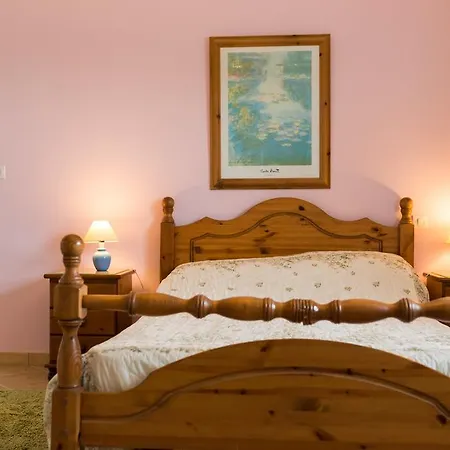 Gites De & Chambres D'hotes