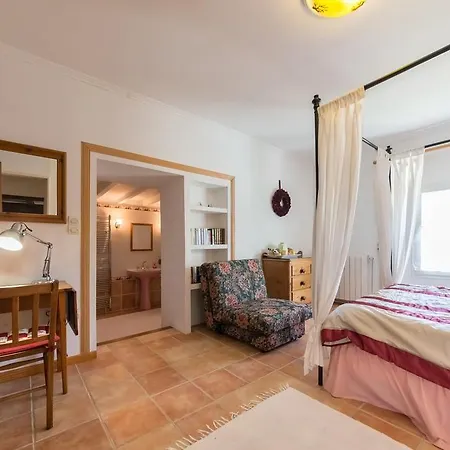 Otel Gites De & Chambres D'hotes 3*