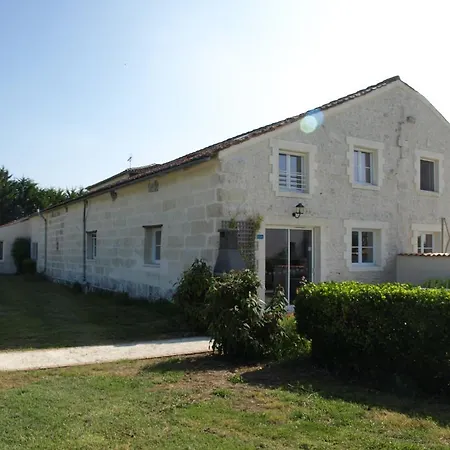 Gites De & Chambres D'hotes 3*